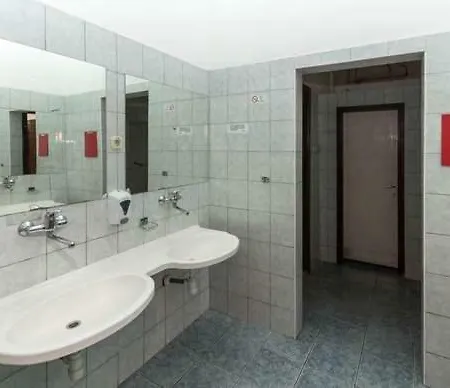 Hostel Ruzmarin *